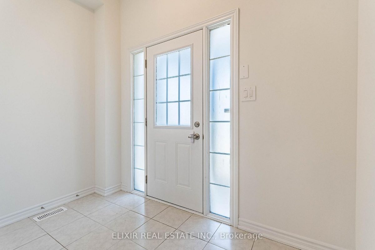 11 Brewis St — photo 3 of 24