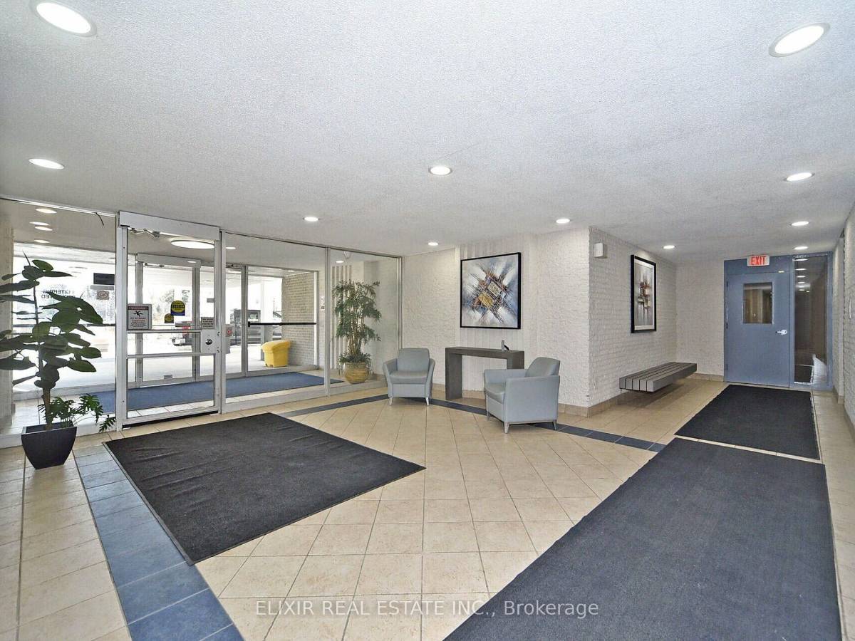 1360 York Mills Rd 1401 — photo 3 of 22