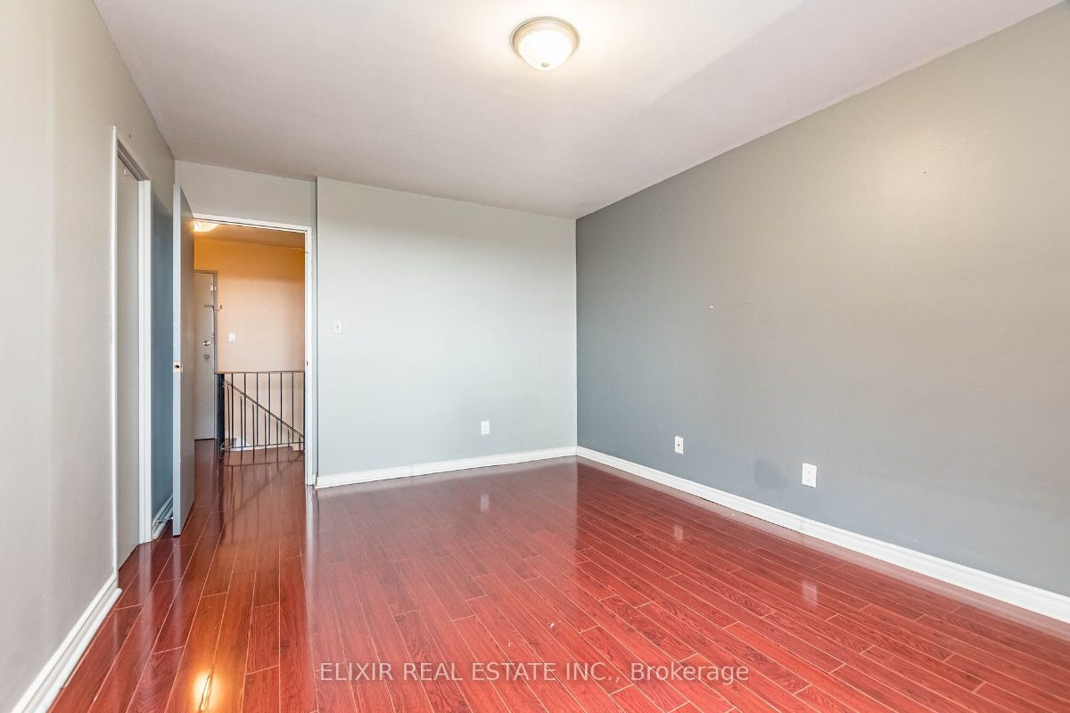 3025 The Credit Woodlands Dr 336 — photo 17 of 29